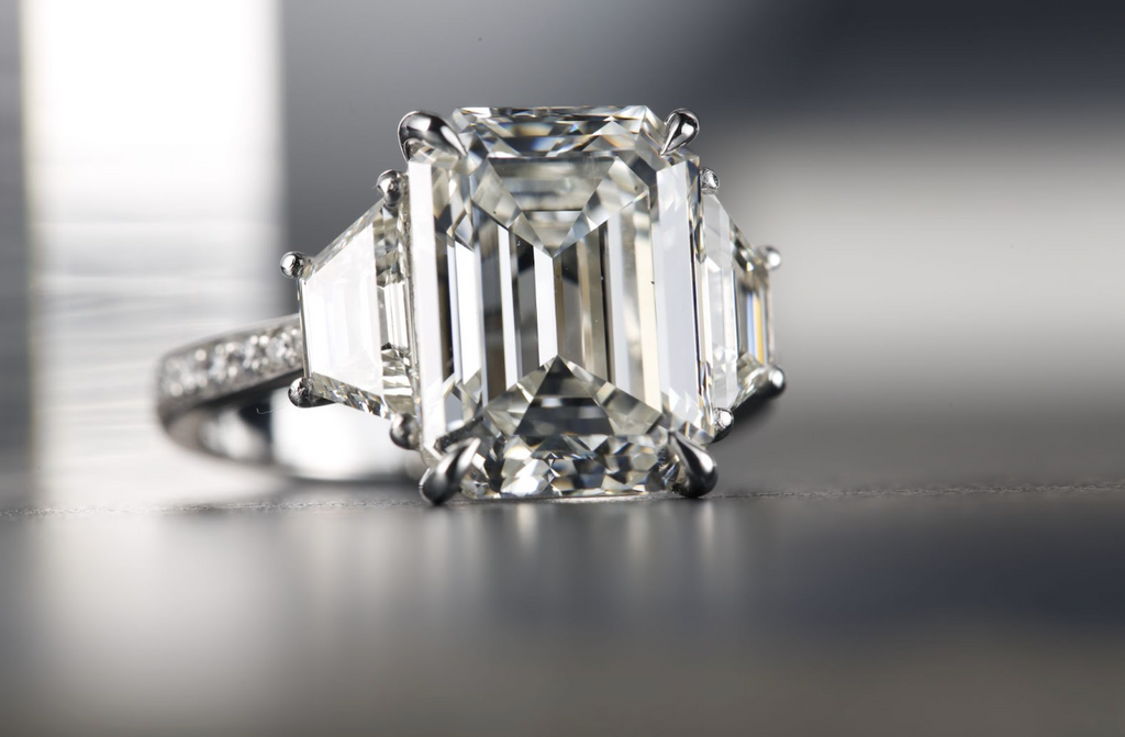 All About Baguette-Shaped Diamonds