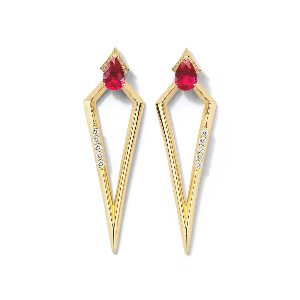 Bremer Jewelry Pear Shaped Rubies and Diamonds Drop Earrings in 18K Yellow Gold (1.06ctw)